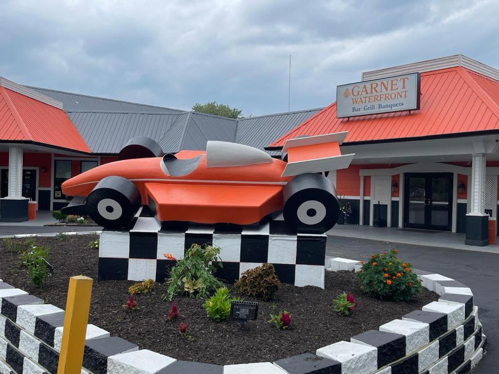Travelodge By Wyndham Indianapolis Speedway Exterior foto